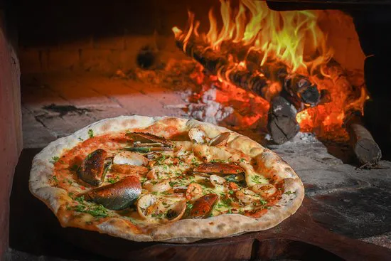 مطعم البيتزا Davide's Pizzeria