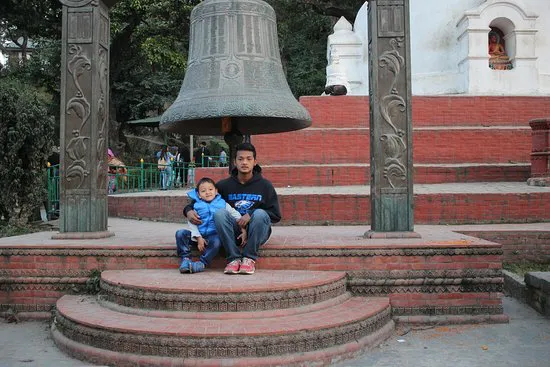 هولا كيو تال كافيه