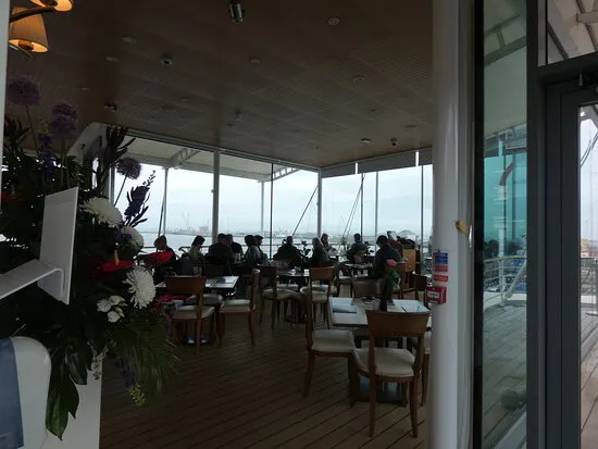 رويال ديك تي رووم، إدنبرة