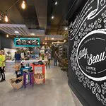 Bitty & Beau's Coffee (باللغة الإنجليزية).