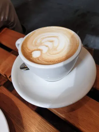 القهوة اليومية وسط المدينة