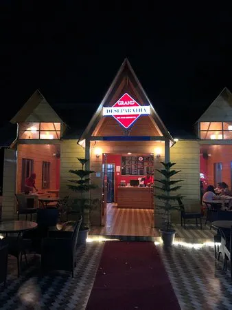 مطعم غراند ديسي باراثا