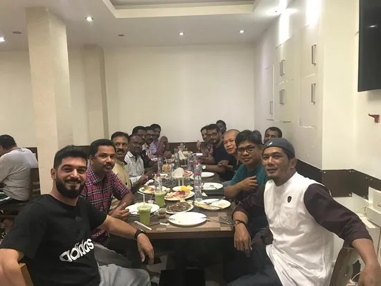 مطعم القصر العثماني، الخور