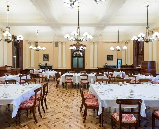 مطعم الغرباء في برلمان كوينزلاند