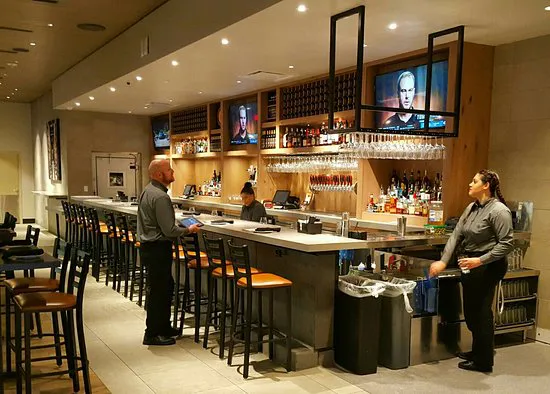 Cooper's Hawk Winery & Restaurant - فورت لودرديل