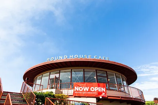 المقهى Round House Cafe