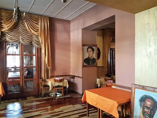 مطعم فندق إيتيجوي تايتو، أديس أبابا