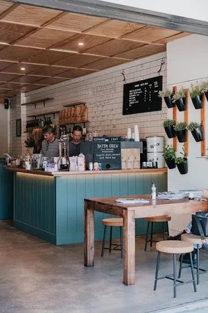 إدموندز وشركاه