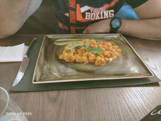 الأساسية الأساسية