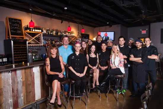 أسود الأغنام بيسترو