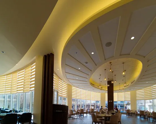 مطعم موزاييك، صلالة