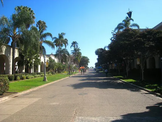 مقهى في الحديقة