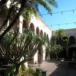 مقهى في الحديقة