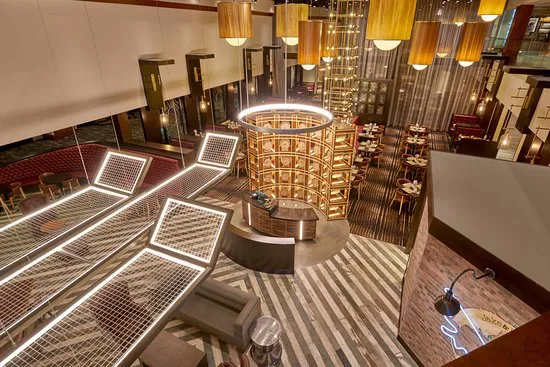 مطعم جيك آند ايلي