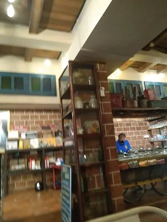 أدامينتي تشاياكادا