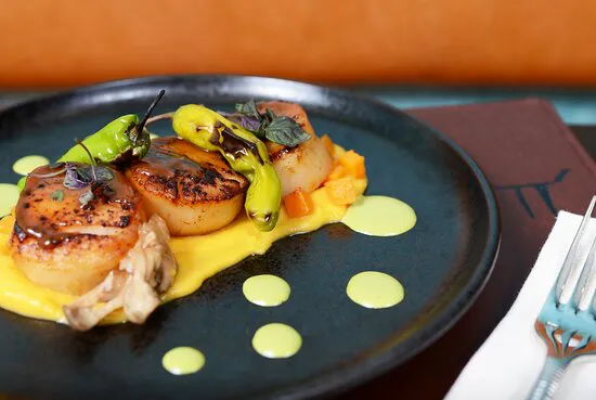 Toro Latin Kitchen & Tequila Library