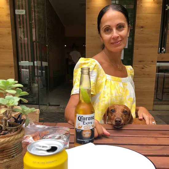 مطعم البيتزا Valerie's Pizza