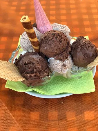 كريما وسيوكولاتو