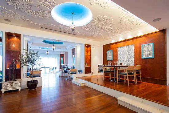 مطعم توركواز، مسقط