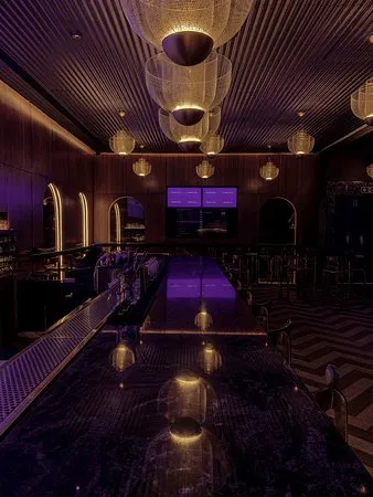 صالة أولستار الرياضية