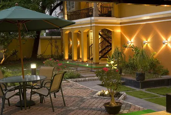 كافيه دو ماهي، كوتشي