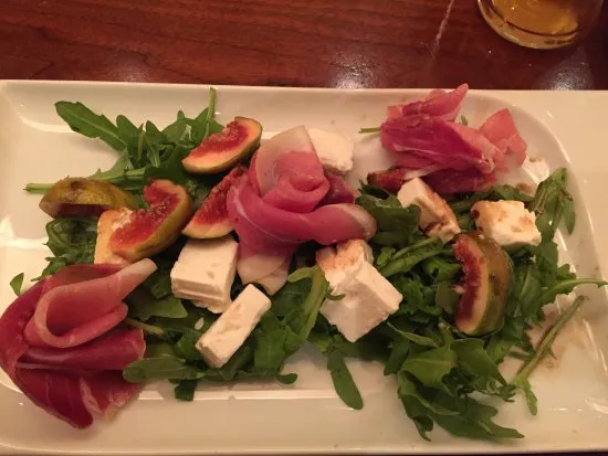 نزل على الأخضر