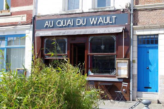 Au Quai دو وولت