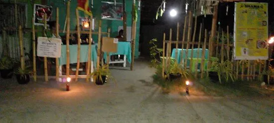 مطعم شاما بيتش