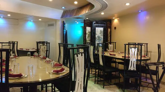 مطعم لينغ بافيليون، مومباي