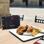 Mama's Restaurant & Bar