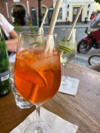 كافيه مونديو، براغ