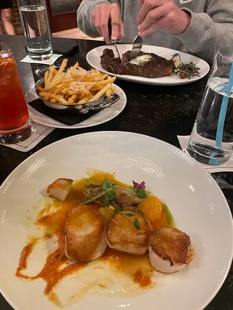 ستون & ويبستر تشوبهاوس