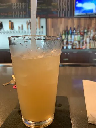 عارضة Pint