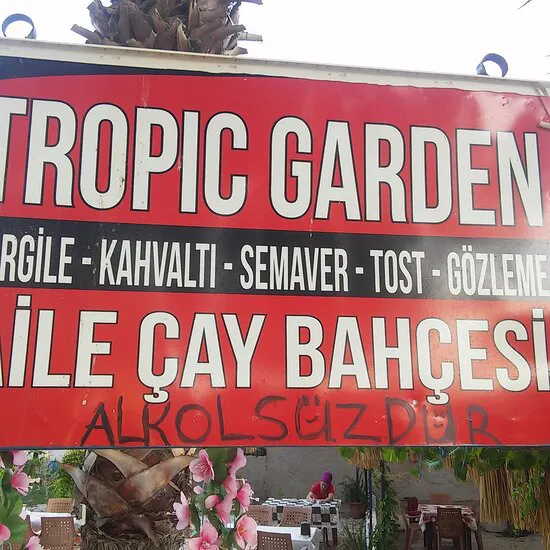 Tropic Garden Aile Cay Bahcesi