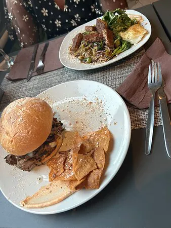 لا كارافانا