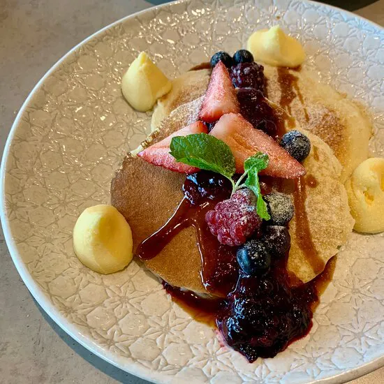 بار النبيذ مفصل والمطبخ