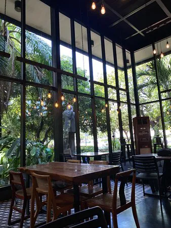 مطعم كابيتوليو، مانيلا