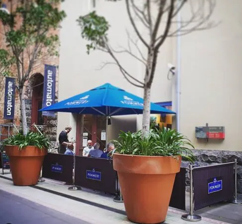 الحياة قصيرة جدا بار