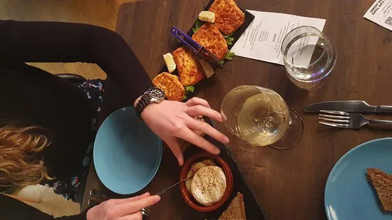 الحياة قصيرة جدا بار