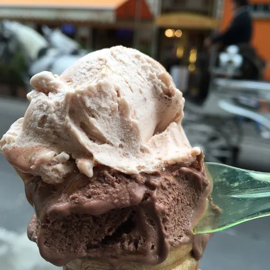 مطعم إيسالون توشلوبن، فيينا