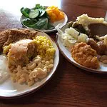 عمة الجدة كل ما يمكن أن تأكل بوفيه