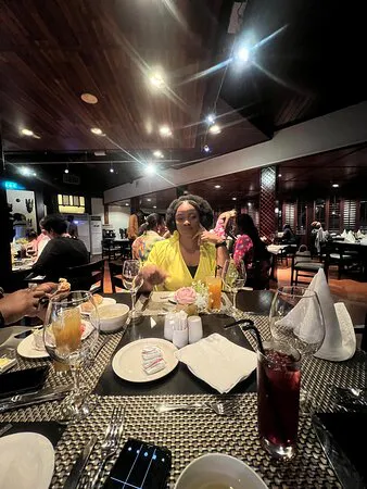 مطعم أكوابا، أكرا - غانا