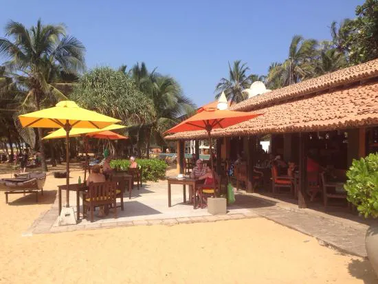 شاطئ جيتوينغ (Jetwing Beach)