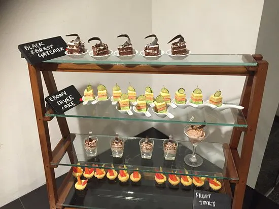 شاطئ جيتوينغ (Jetwing Beach)