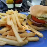 مقهى في الحديقة