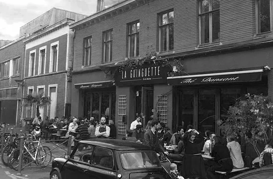 La Guinguette دي لا مارين