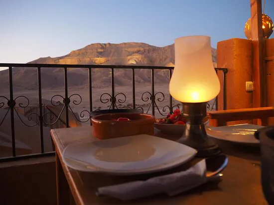 مطعم مالكاتا هاوس