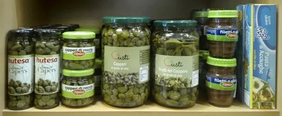 متجر أوليفا فوززر إس ديليكات للطعام