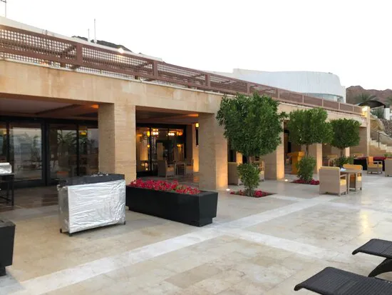 (VIE) مطعم فى، دهب