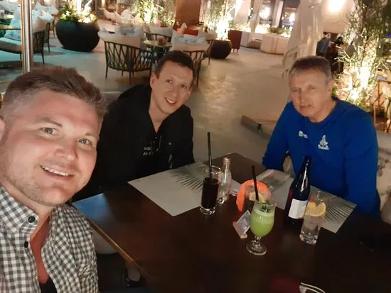 مطعم وكافيه وصالة ديفيد بورك